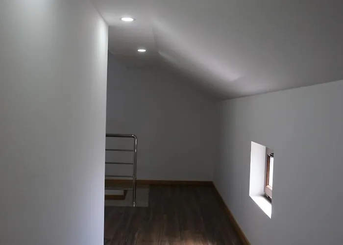 Casas Do Maranhao Povoa De Varzim * Navais