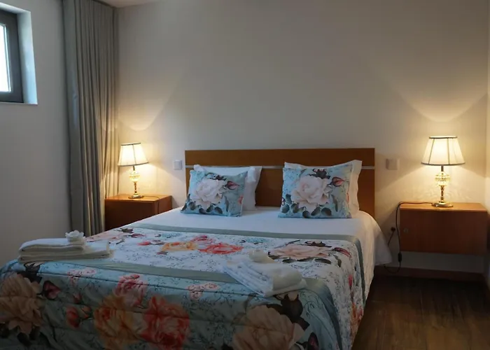 Casas Do Maranhao Povoa De Varzim * Navais